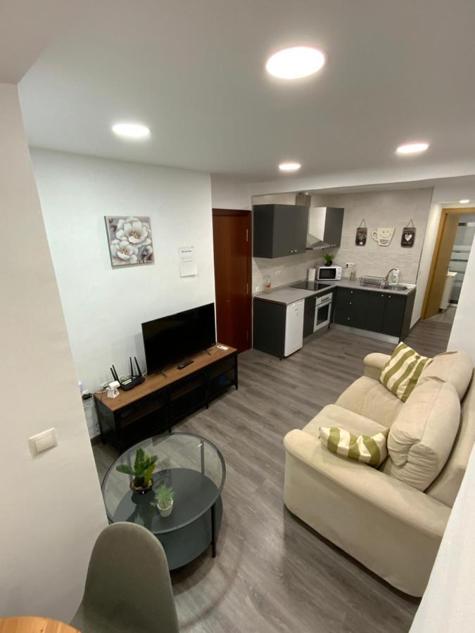 מאלגה Mendoza Apartamentos מראה חיצוני תמונה